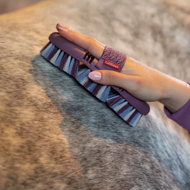 LeMieux Flexi Soft Body Brush - Powder Blue-2