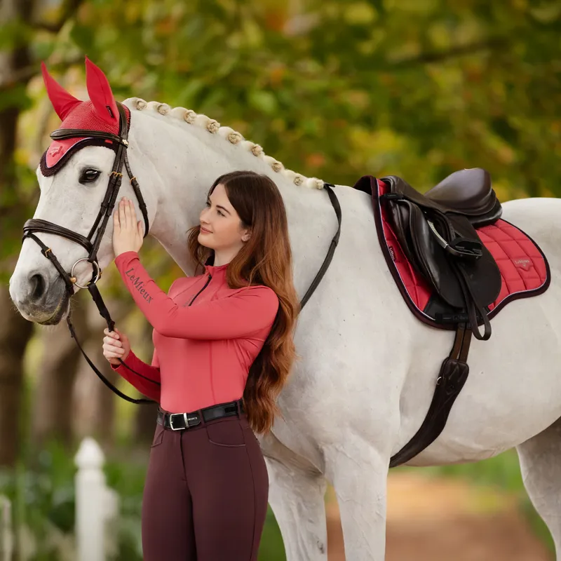 LeMieux Loire Classic Close Contact Square - Cranberry-3