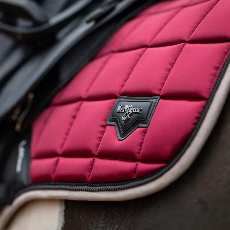 LeMieux Loire Classic Satin Close Contact Square - Ember-2