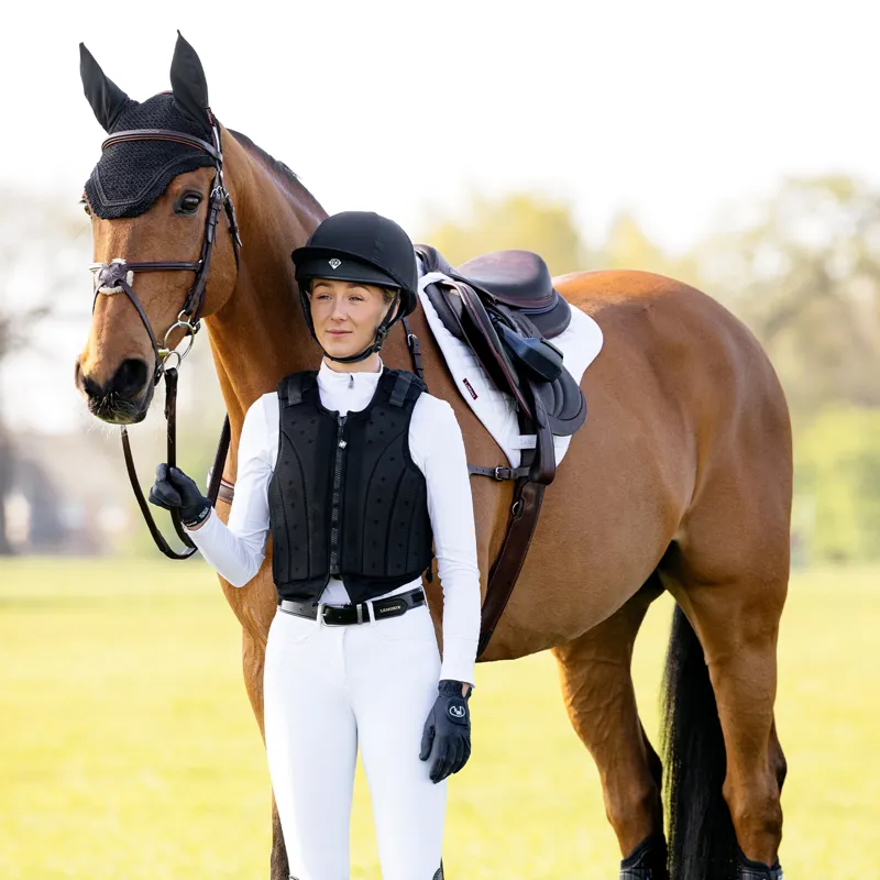 LeMieux Self-Cool Close Contact Half Square - White-3