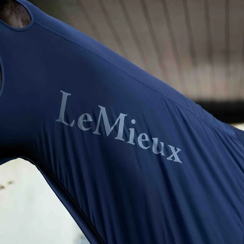 LeMieux Stretch Show Rug - Navy-2