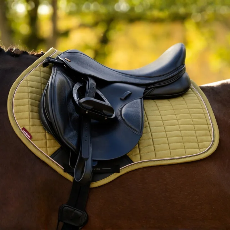 LeMieux Suede Close Contact Saddlecloth - Gooseberry-7