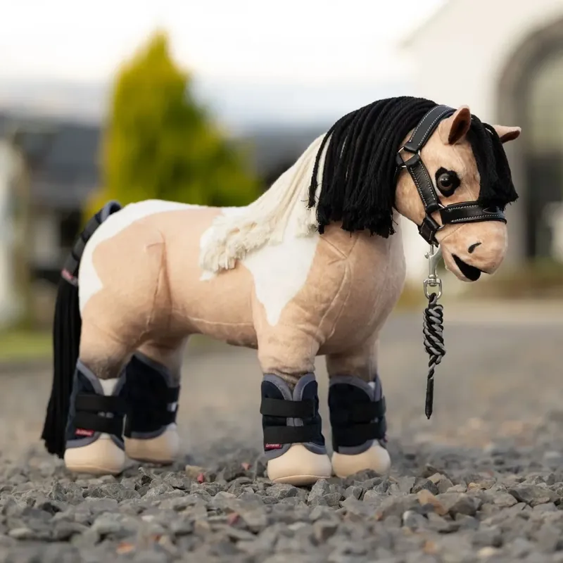 LeMieux Mini Toy Pony Lorry Travel Bundle-2
