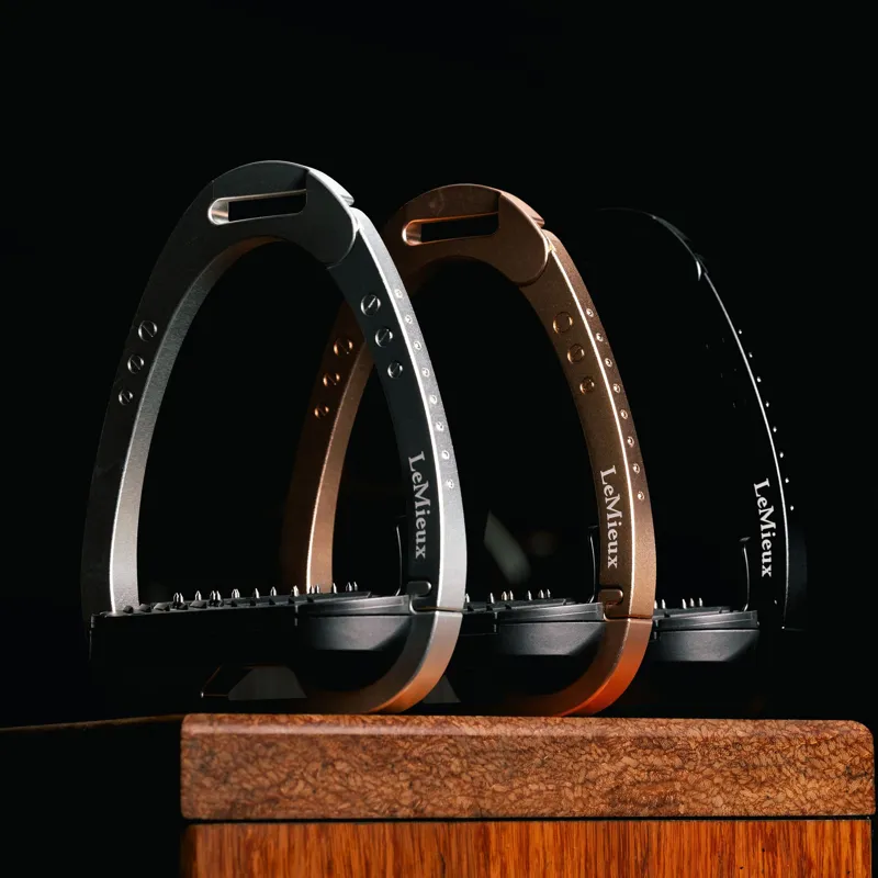 LeMieux Brilliance Vector Balance Stirrups - Aluminium-3
