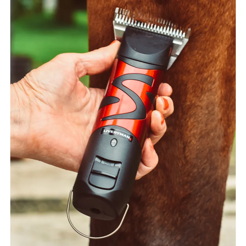 Liveryman Harmony Plus Clipper with Wide 2.4mm Blade