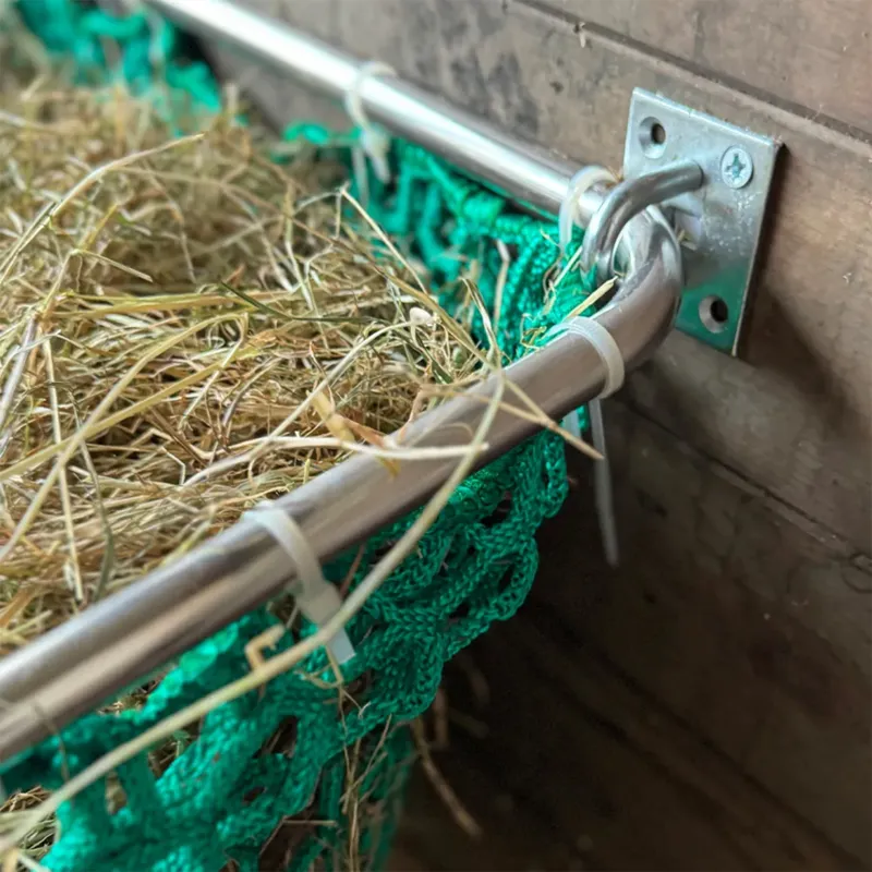 Parallax Slow Feeder Hay Nest - Green-2