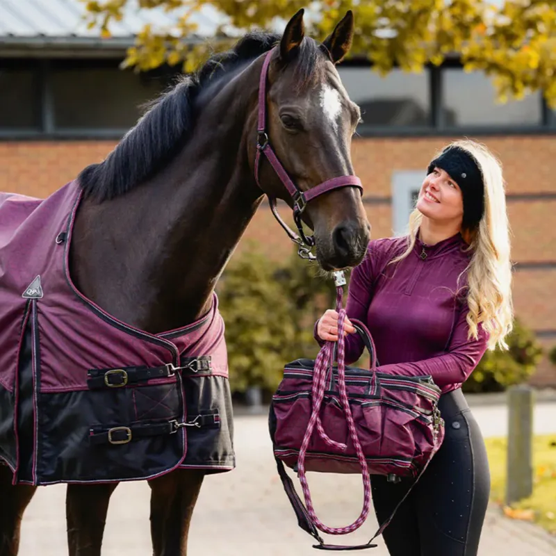 QHP Collection Grooming Bag - Wine Red-5