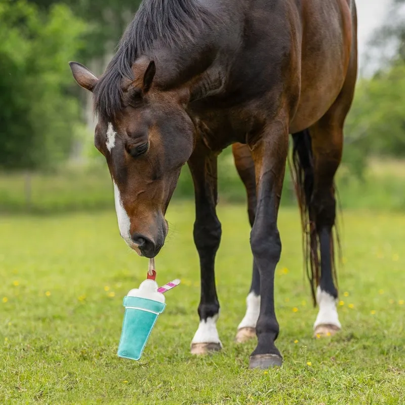 QHP Snackcounter Horse Toy - Milkshake-1
