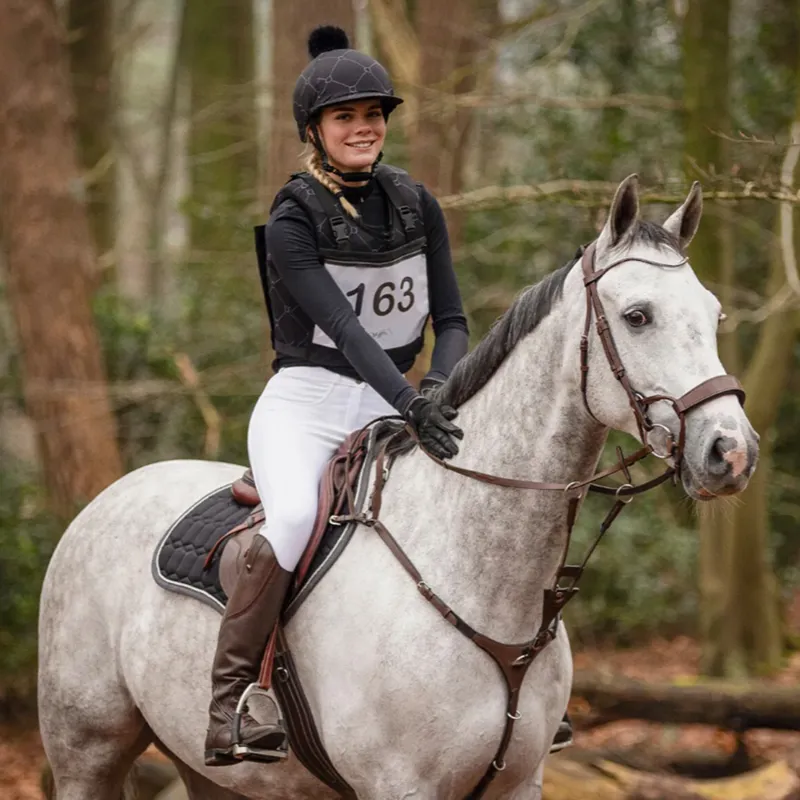 QHP Number Bib with Zipper - Black-3