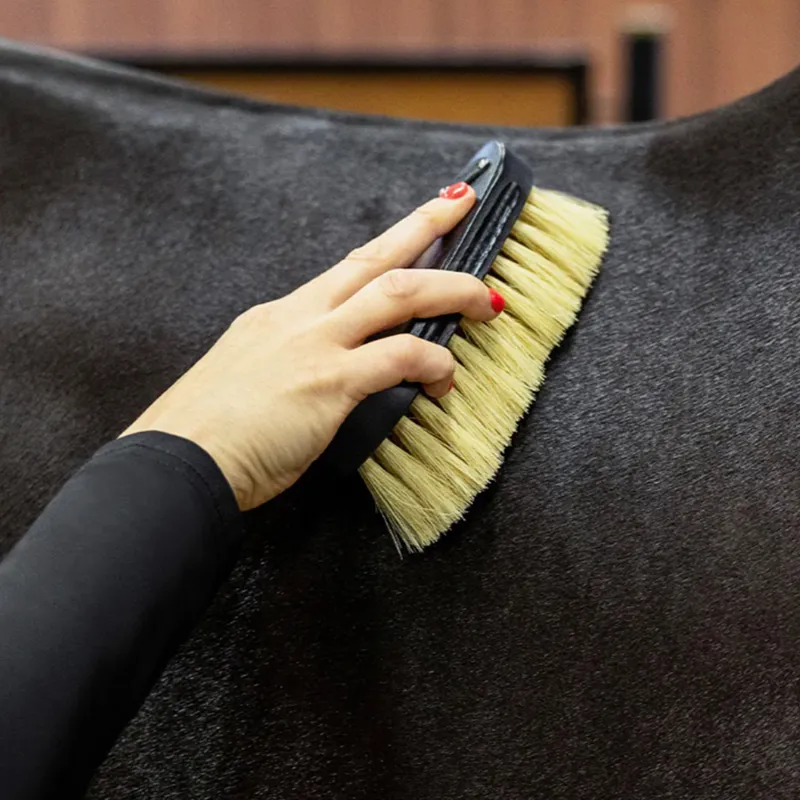 QHP Royal Grooming Set - Black-5