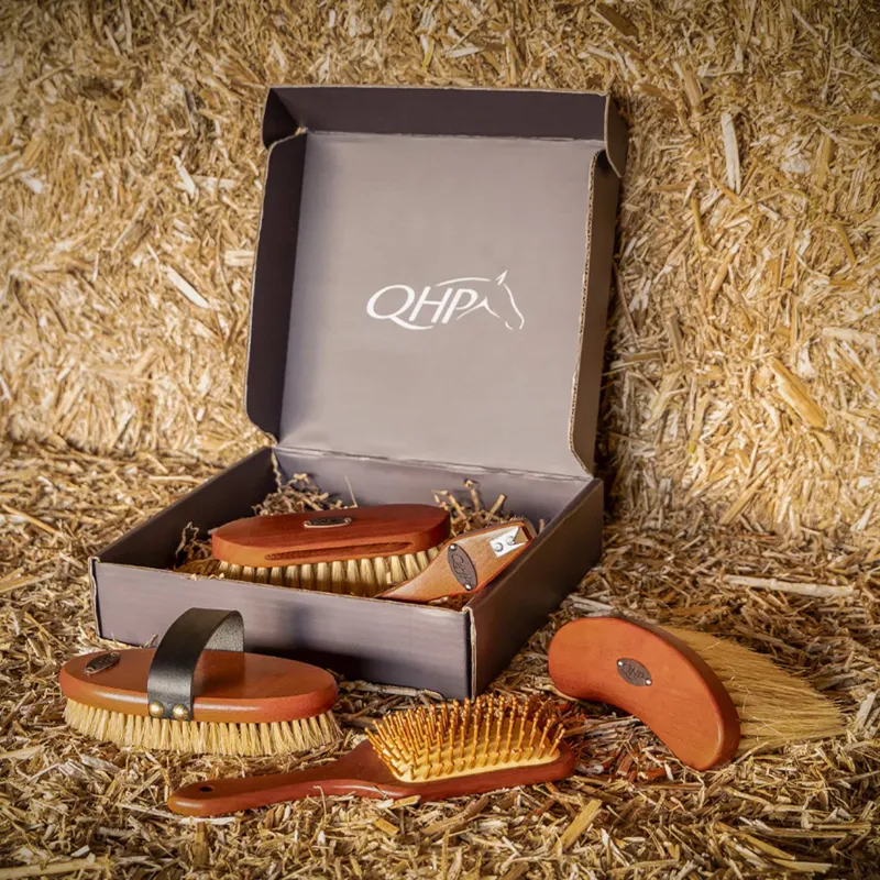 QHP Royal Grooming Set - Dark Brown-6