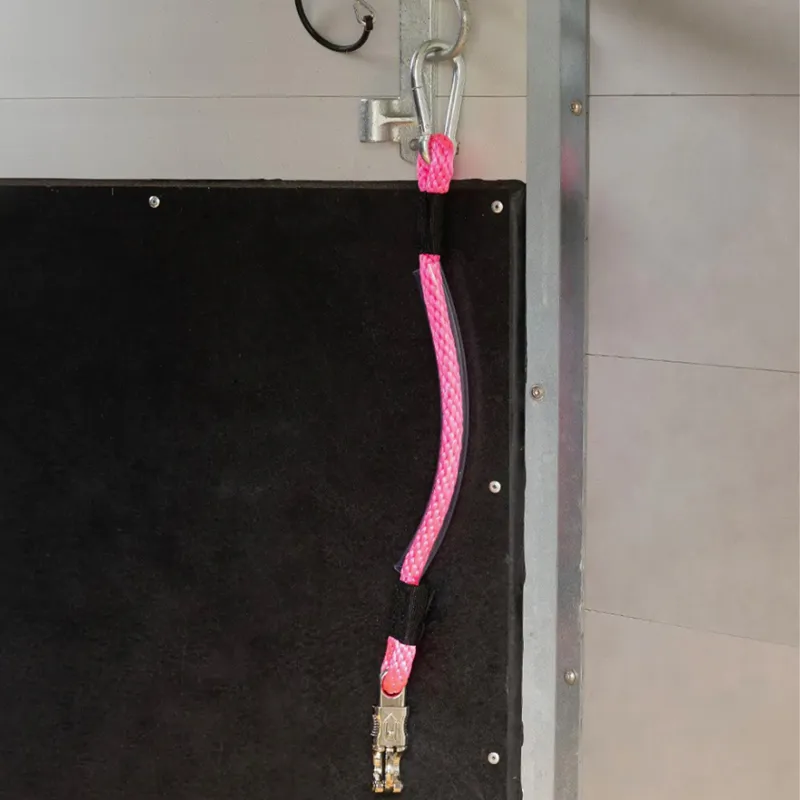 QHP Trailer Tie - Fuchsia-1