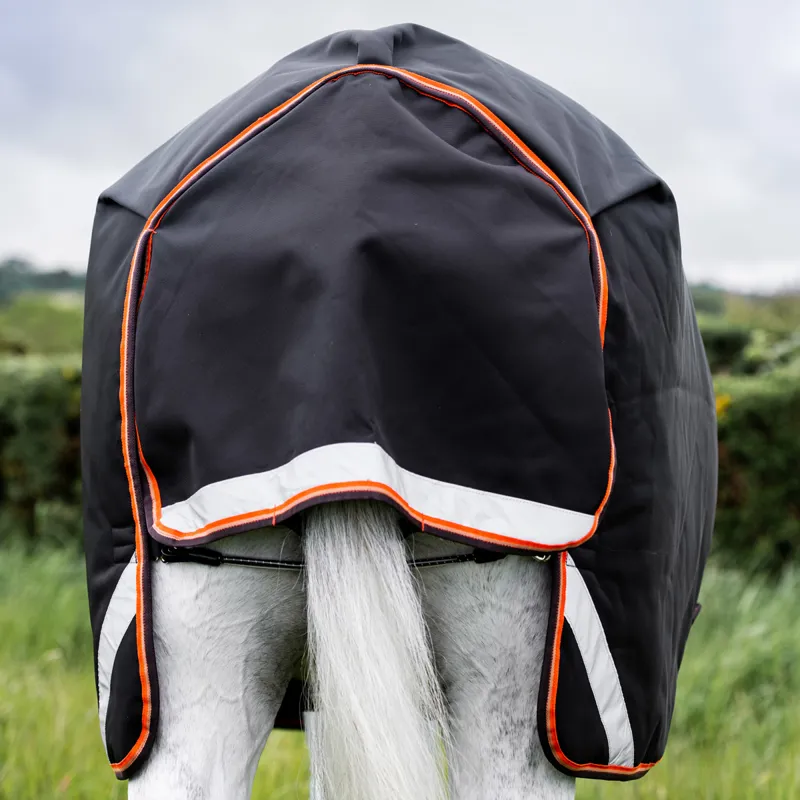 Rambo Supreme 1680D 200g Detachable Neck Turnout Rug - Black/Tan-3