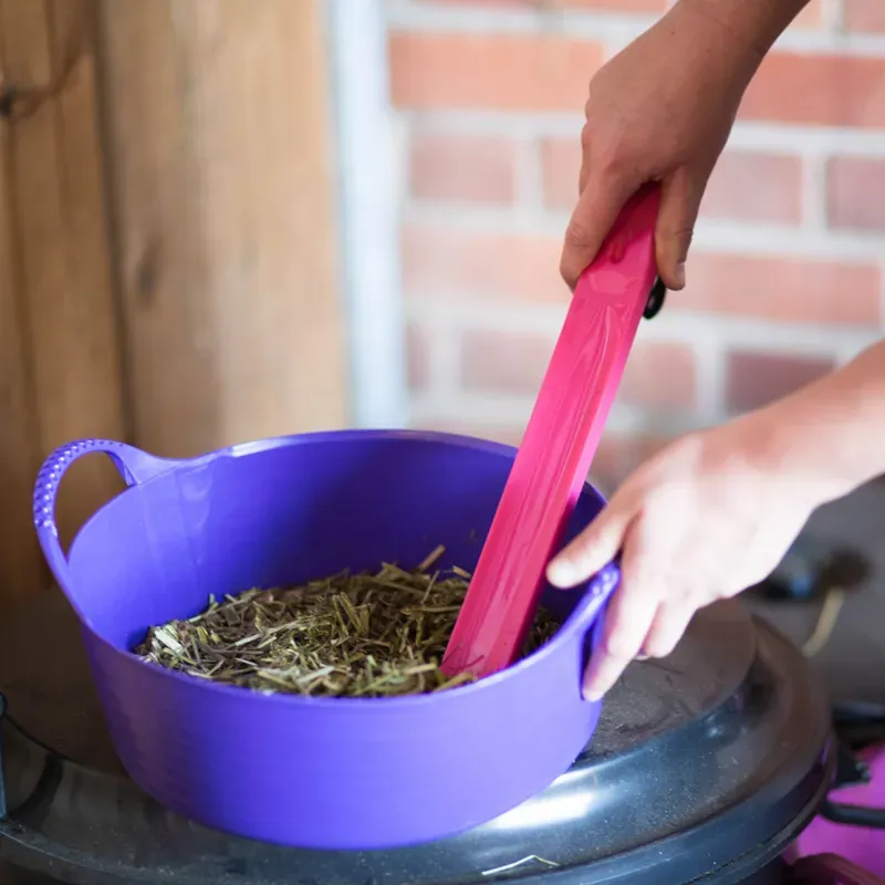 Red Gorilla Stir-Up Feed Stirrer - Pink-1