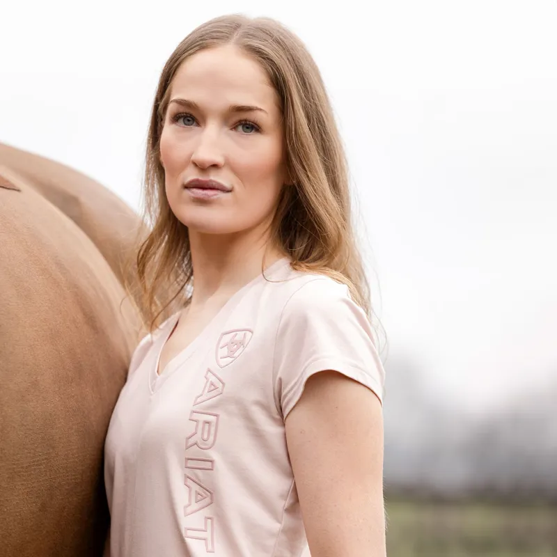 Ariat Vertical Logo Womens Tee - Sepia Rose-1