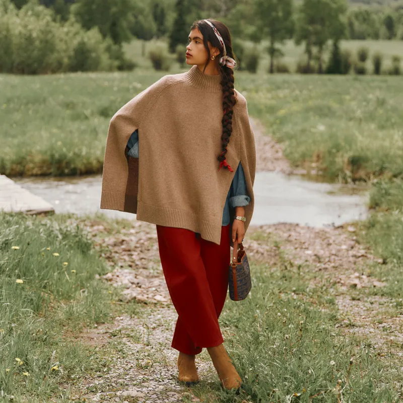 Joules Womens Knitted Cape - Tan/Horse Intarsia-1