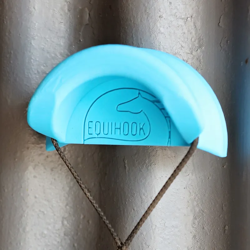 EquiHook Magnetic Bridle Hook - Blue