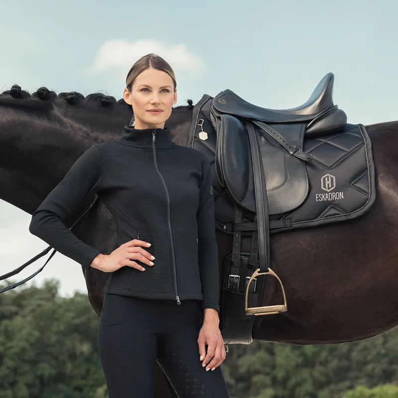 Eskadron Heritage Bicross MattGloss Dressage Saddlecloth - Black-1