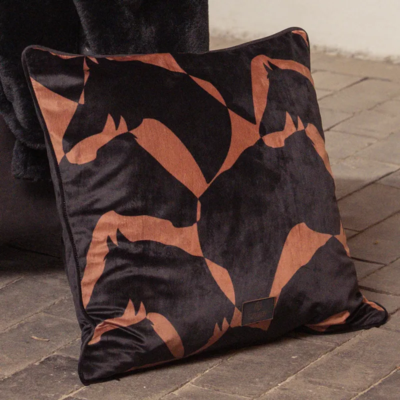 Eskadron Heritage Velvet Pillow Cover - Horse Head - Black/Almond