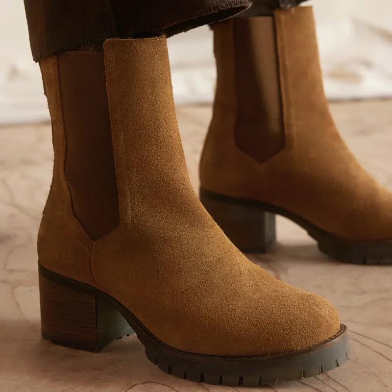 Fairfax and Favor Heeled Boudica Ankle Boots - Tan Suede-4