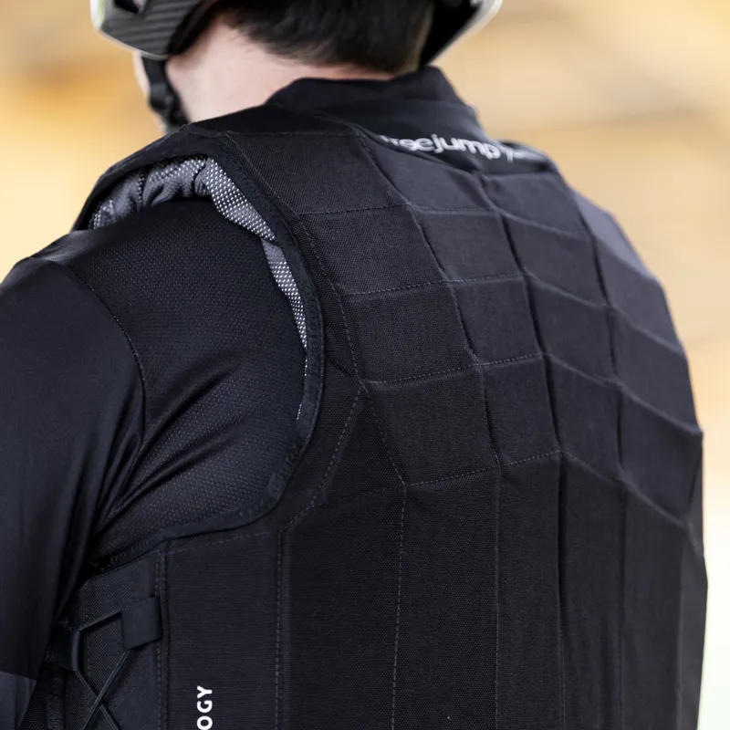 Freejump XAir Safe Hybrid Unisex Airbag Body Protector - Black-6