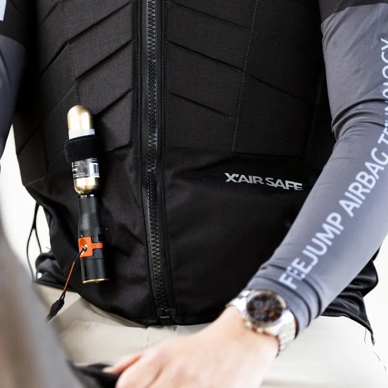 Freejump XAir Safe Hybrid Unisex Airbag Body Protector - Black-7