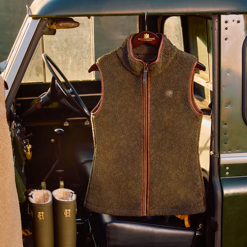 Holland Cooper Country Fleece Womens Gilet - Khaki Borg-1