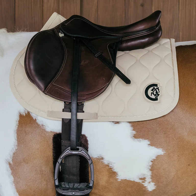 Kentucky 3D Logo Wave Jump Saddlecloth - Beige