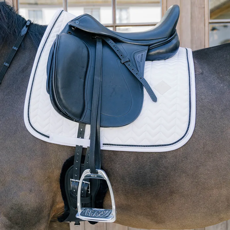 Kentucky Metal Chain Dressage Saddlecloth - White-1