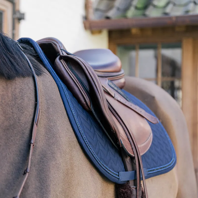 Kentucky Metal Chain Jump Saddlecloth - Navy-2