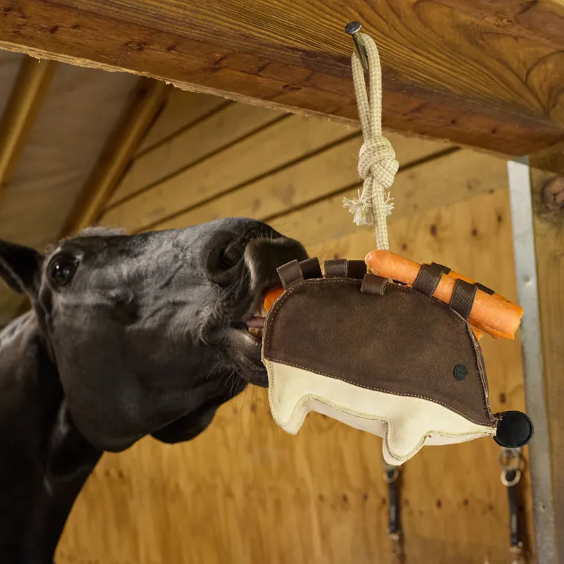 LeMieux Horse Stable Toy - Hedgehog-1