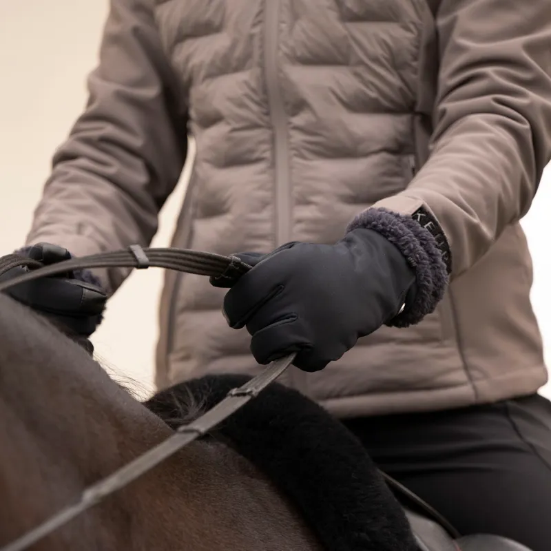 Roeckl Nunney Outdoor Windproof Gloves - Black-3