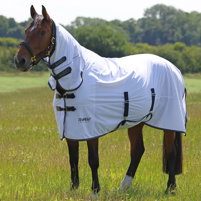 Shires Tempest Original Combo Neck Fly Rug - White/Navy