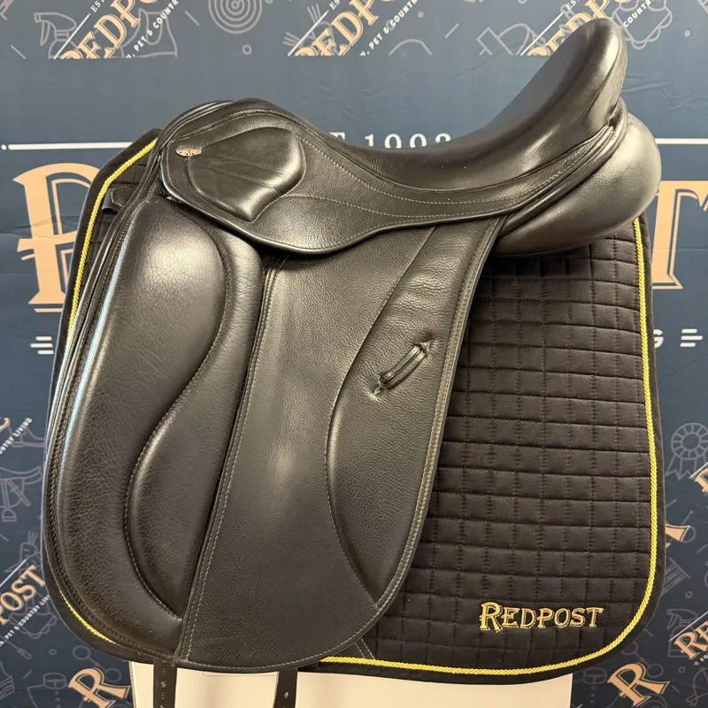 Optimum Performance Monoflap Dressage Saddle - Black 18in MW