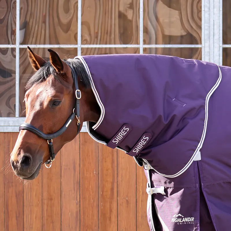 Shires Highlander Original 100g Standard Neck Cover - Plum