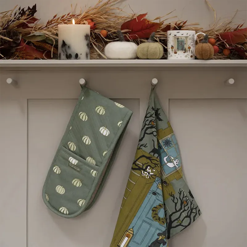 Sophie Allport Felt Decoration - Pumpkins-1