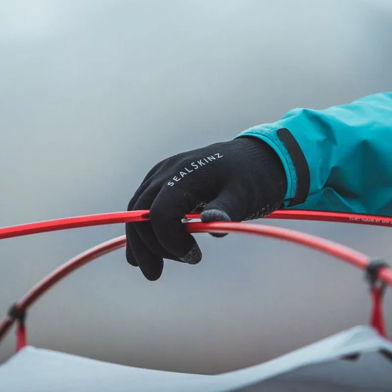 Sealskinz Waterproof All Weather Ultra Grip Knitted Gloves - Black-1