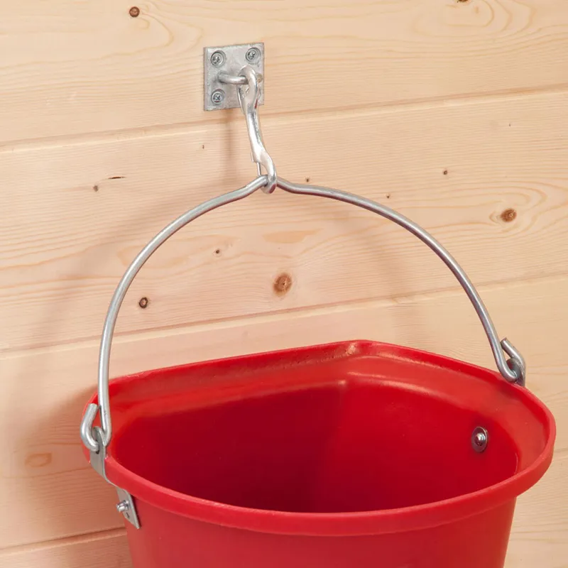 Stubbs Bucket Trigger Hook on Wall Plate-1