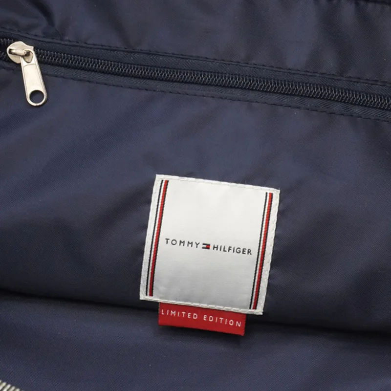 Tommy Hilfiger Signature Weekender Bag - Desert Sky-4