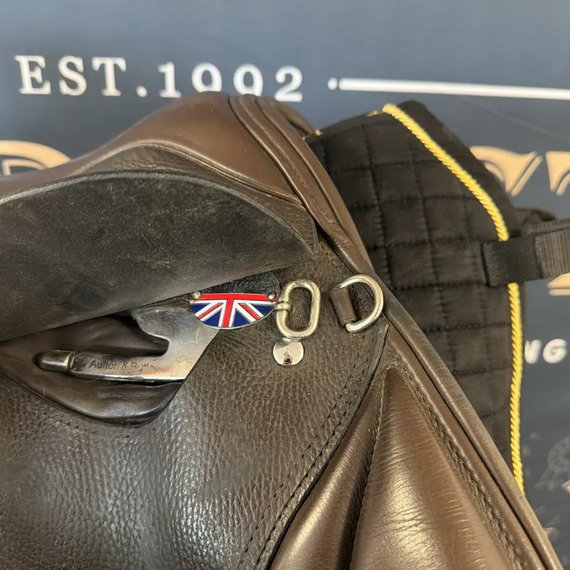 Optimum Performance General Purpose Saddle - Brown 17.5in W-8