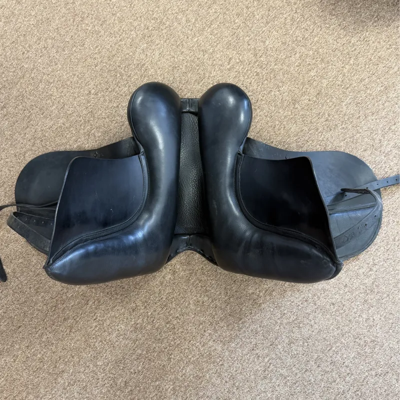 Optimum Performance Dressage Saddle - Black 18in MW-7