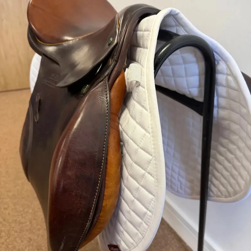 Stubben Siegfired Special CS Jump Saddle - Havana 17.5 31 Wide-3