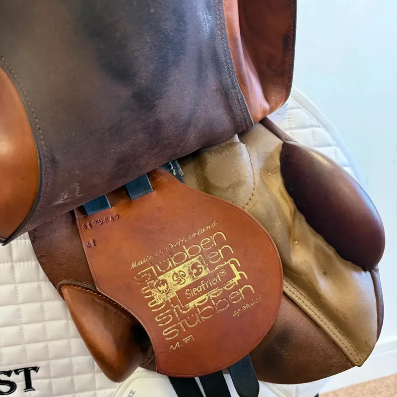Stubben Siegfired Special CS Jump Saddle - Havana 17.5 31 Wide-4