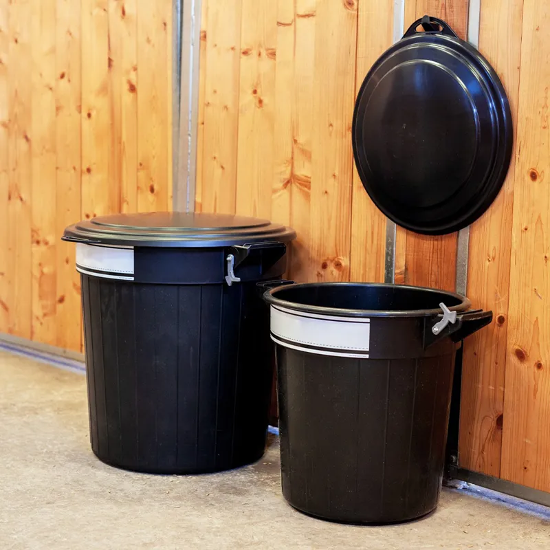 V-Plast Feed Bin with Lid and Smart Label - Black-1