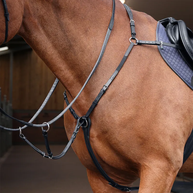 Velociti Rapida Elastic Breastplate - Black