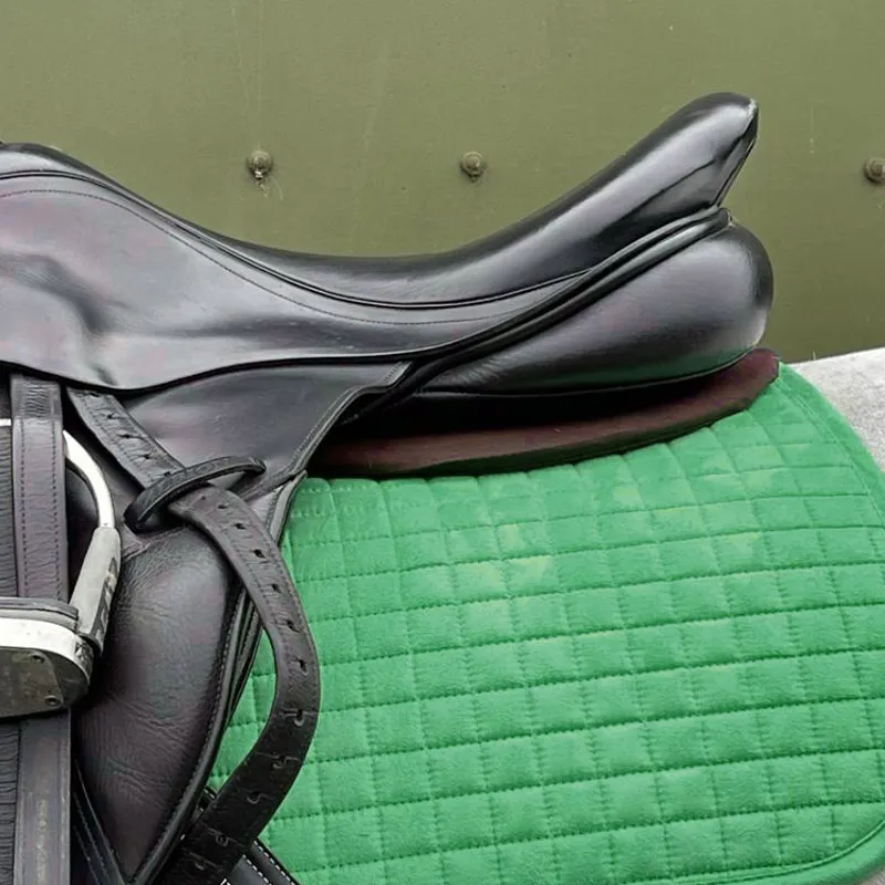 VIP Equestrian Original Pad Cover - Brown-1