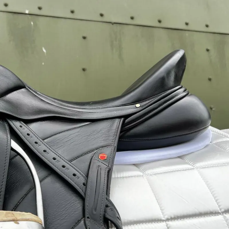 VIP Equestrian Original Pad Cover - White-1