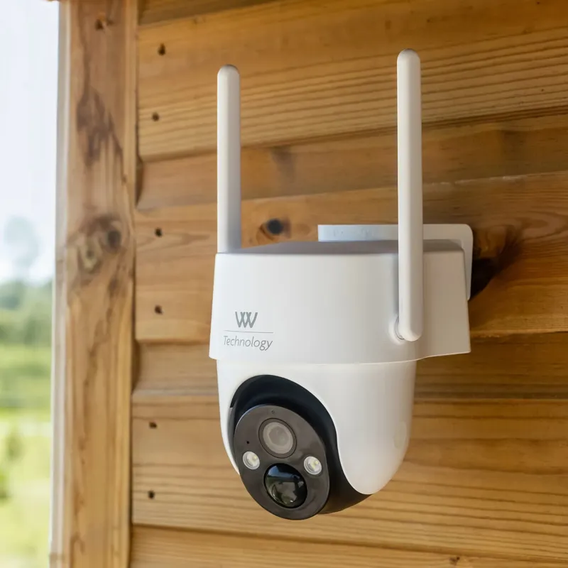 Woof Wear 4G Stable and Yard Camera Pre-Order-4