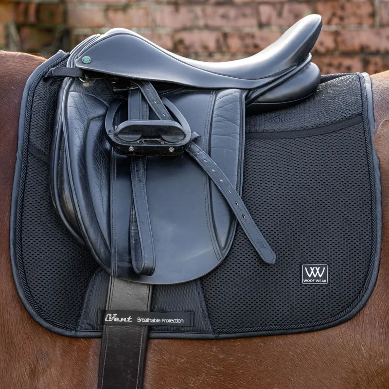 Woof Wear iVent Dressage Saddlecloth - Black-1