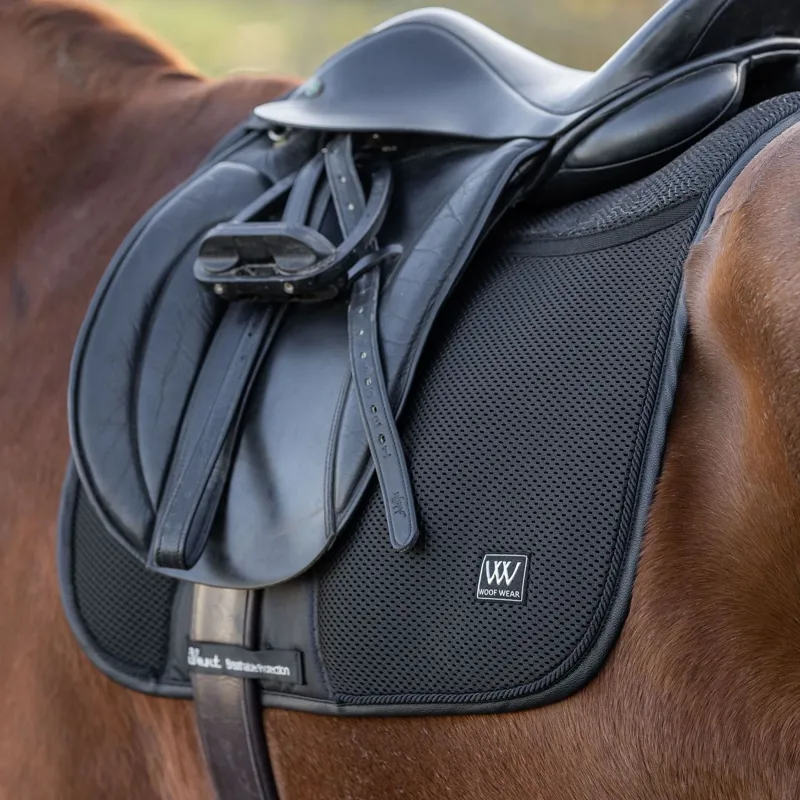 Woof Wear iVent Dressage Saddlecloth - Black-3